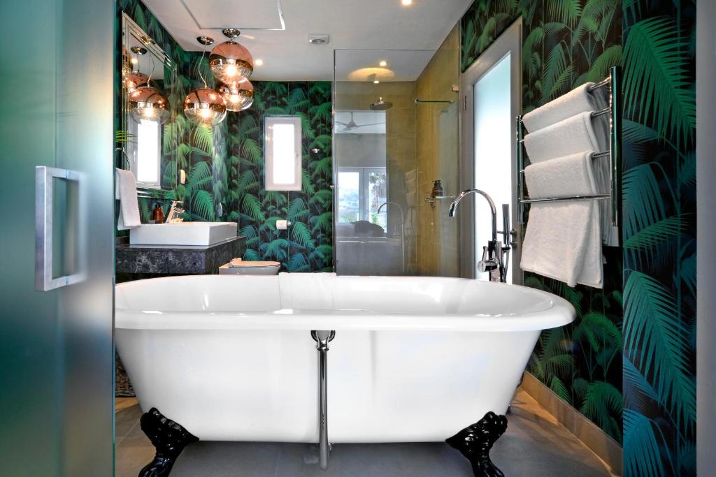 Franschhoek Boutique Hotel photo