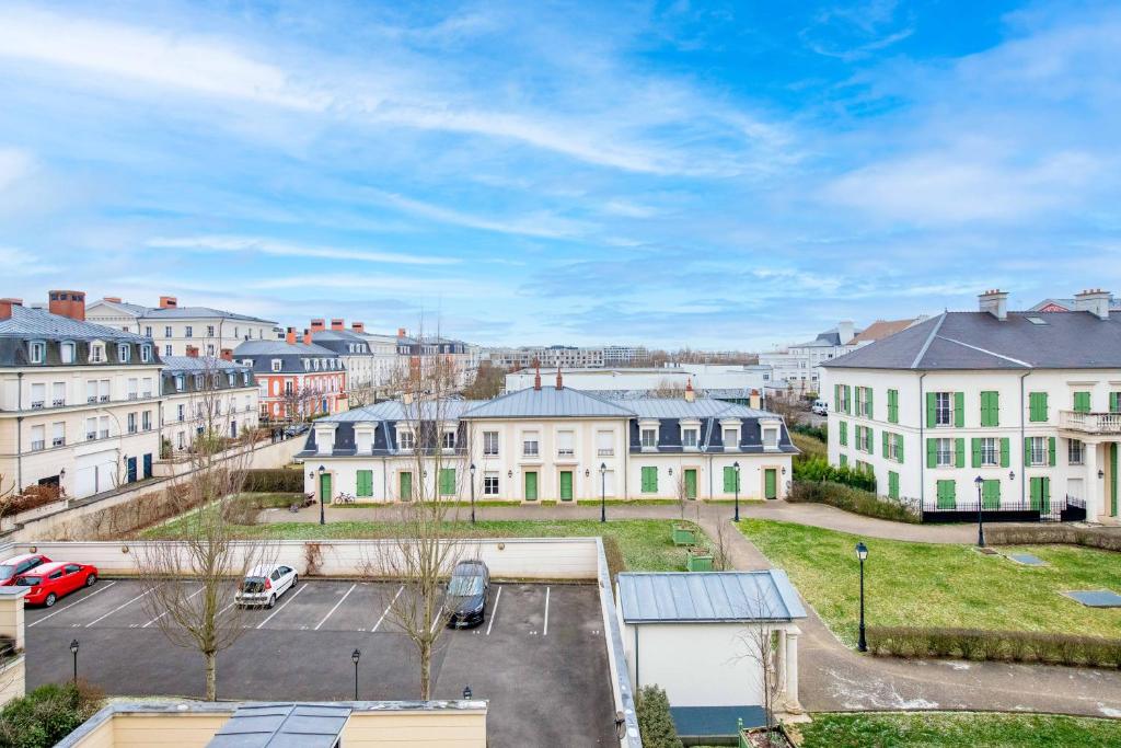 *SPACIOUS APARTMENT DISNEYLAND PARIS* - 2