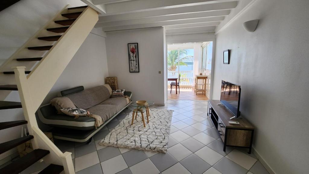 The Sandies, Baie Nettle