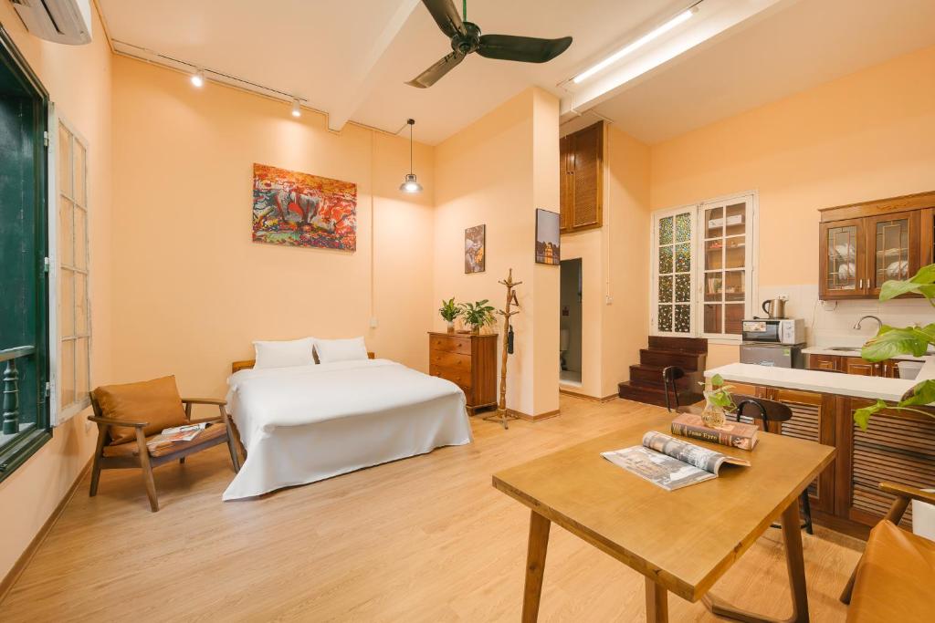Hanoi-Oi Homestay Trang Tien