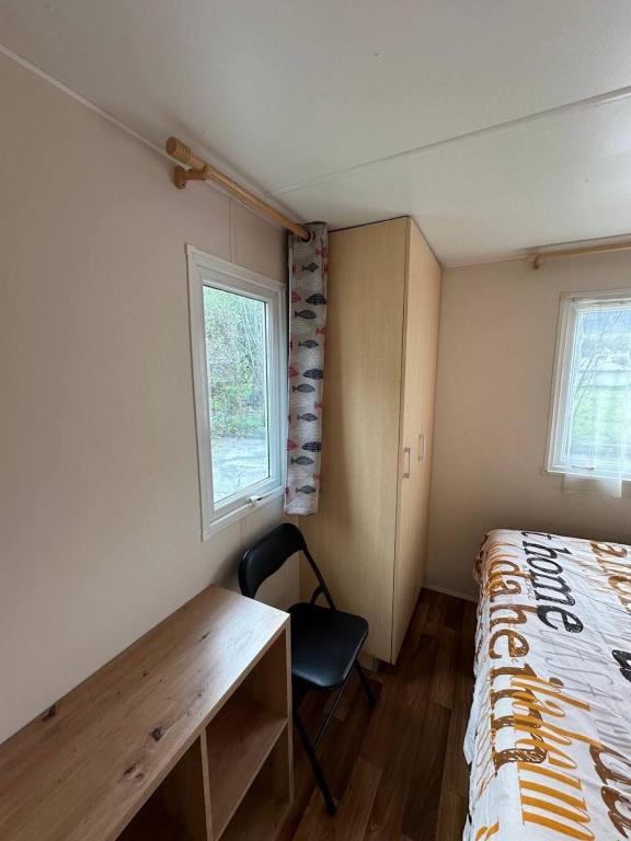 Cottage 4 - 5