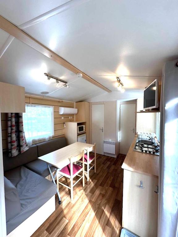 Cottage 4 - 2