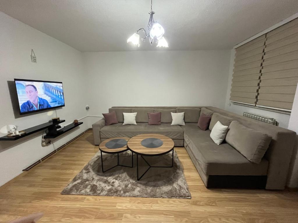 Sleep & Fly Apartment Sarajevo - 1