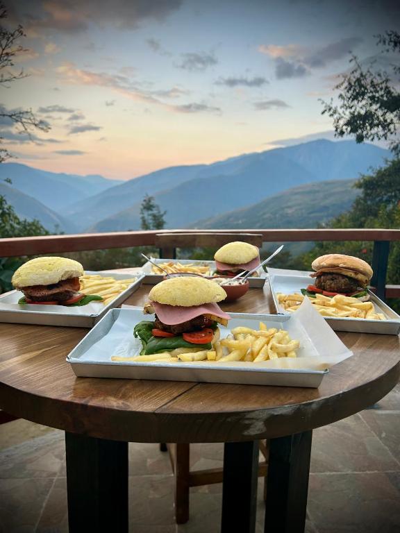 Villa Camila Hostel - 4