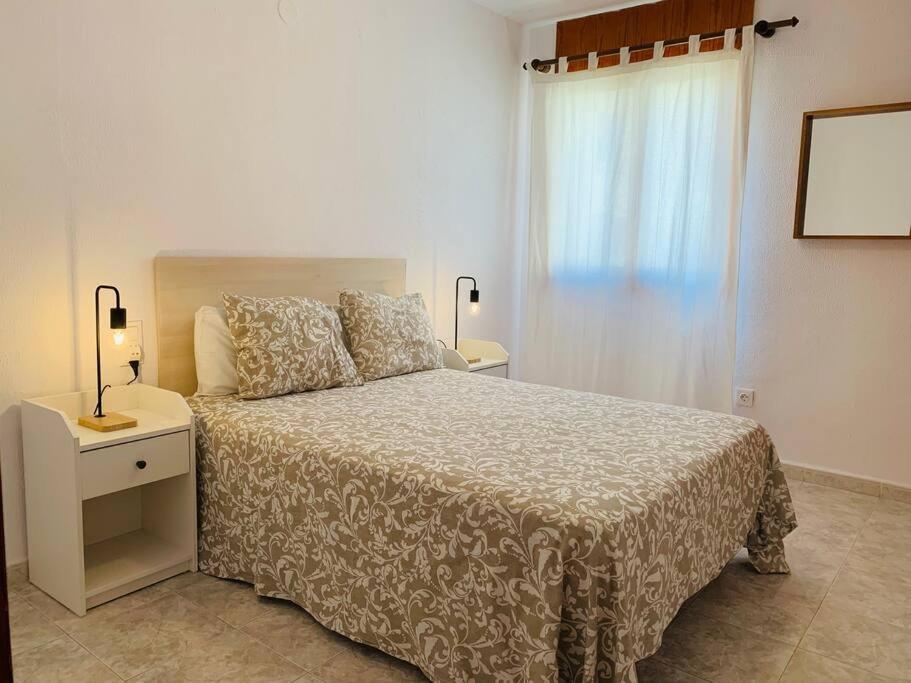 Apartamento con piscina a 200m de la playa en Denia - 2
