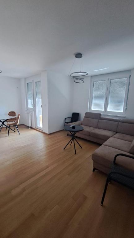 Apartman Giro - 4