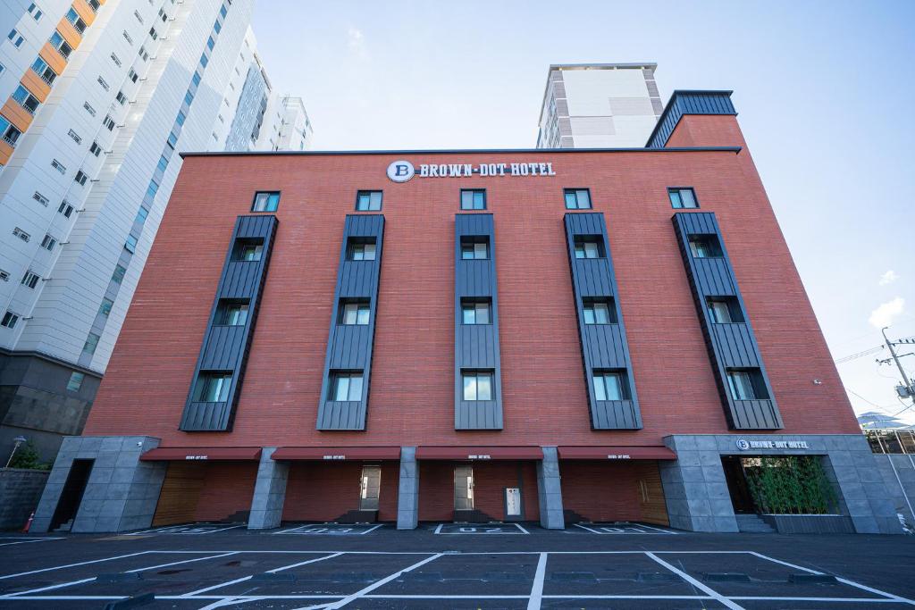 상주 브라운도트 호텔 로비 이미지