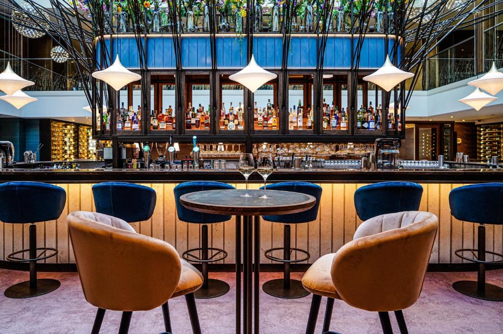 Bar/lounge