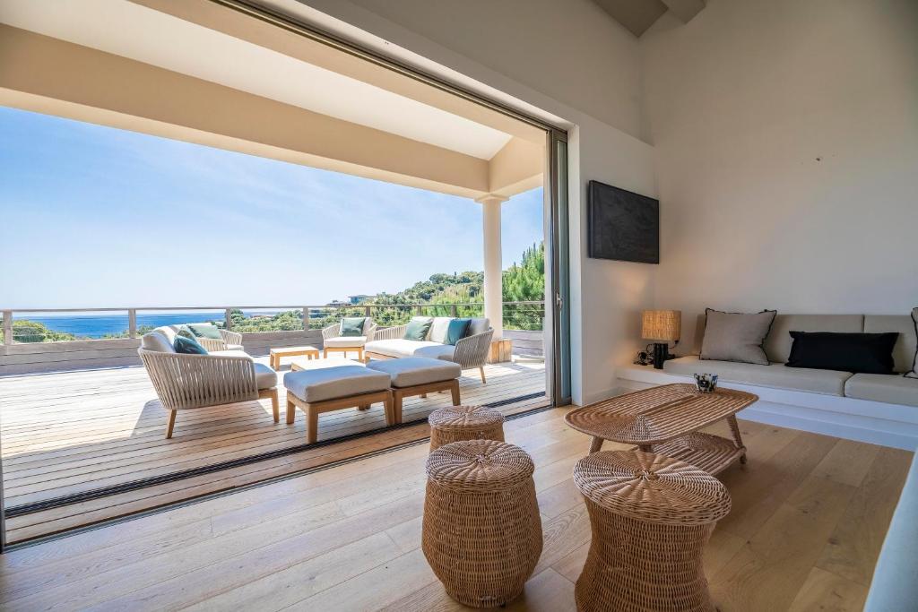 Superbe Villa Porto Vecchio vue mer plage à pied - 5