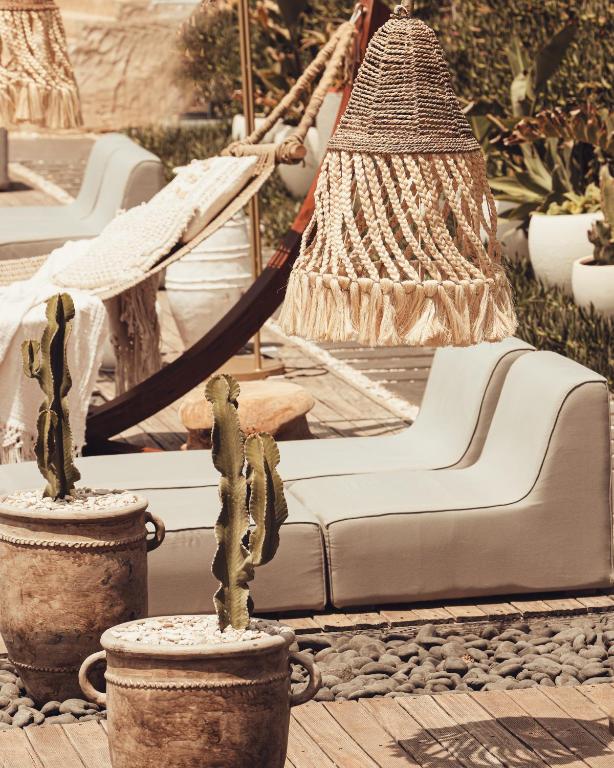 Surrounding environment