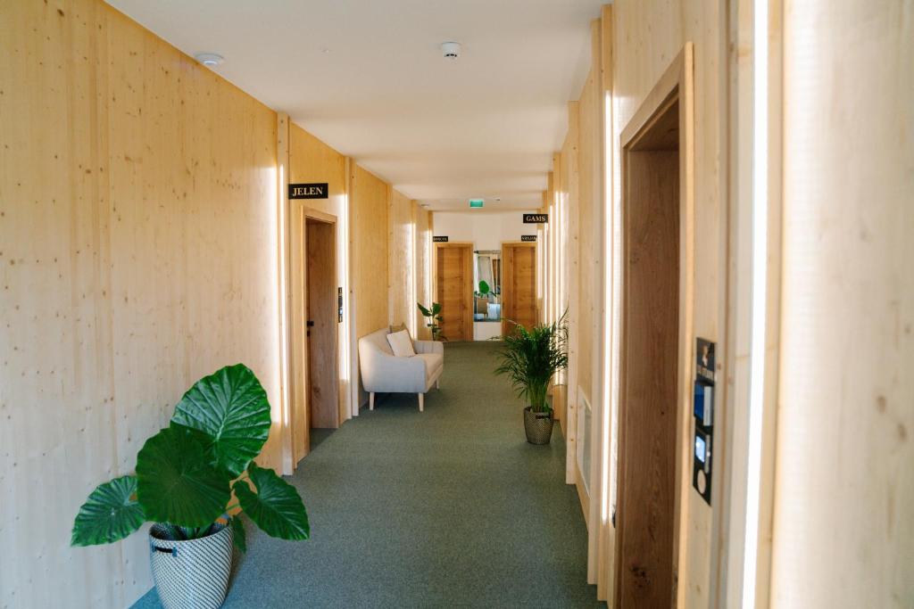 Sobe rooms JELEN JELENOV GREBEN, Podčetrtek