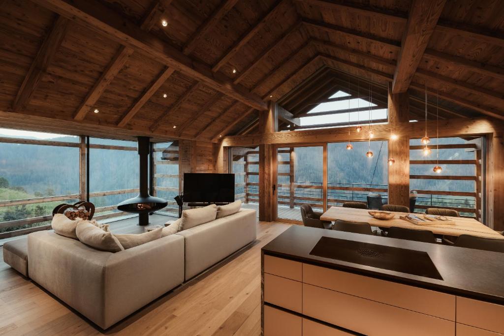 Lominus Dolomites Luxury Chalets - 2