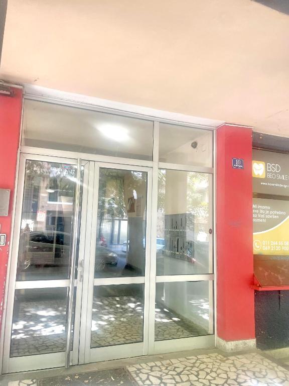 SLAVIJA Square KOD MCDONALDA Centar - 2