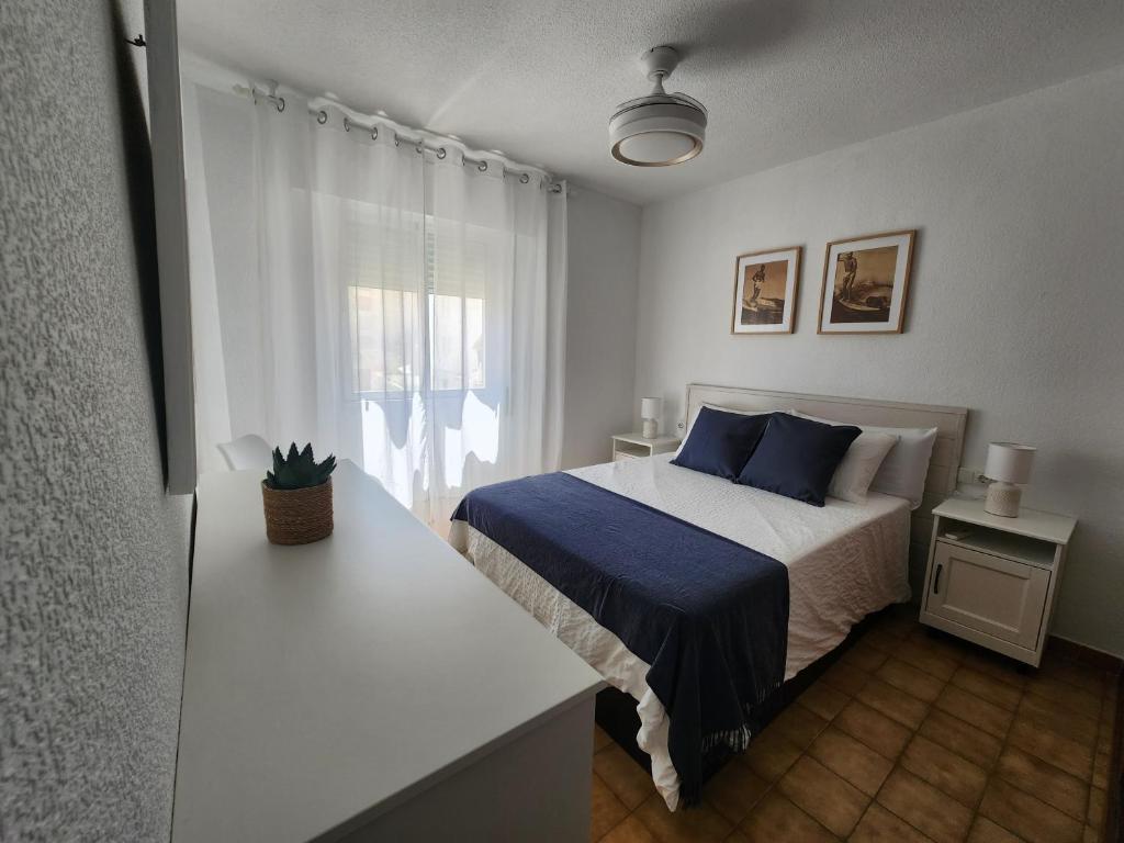 Seaview Terrace, Beachfront Bliss & Towncenter - Terraza con vistas al mar, a pie de playa y céntrico, La Herradura