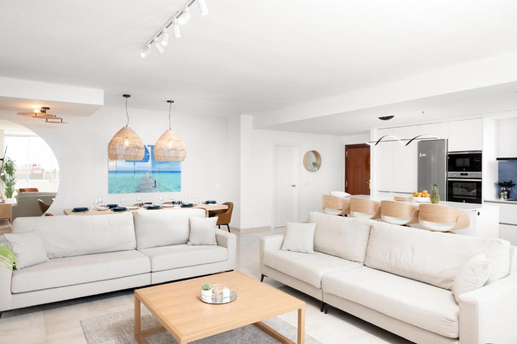 Stunning Marina Seaview Penthouse - Puerto Deportivo - 4