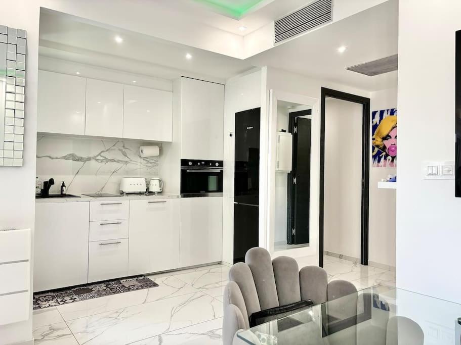 Gray D'Albion -2A8- 1 Chambre - 5