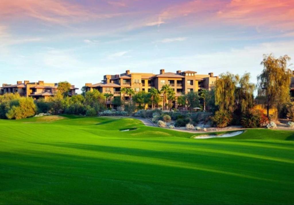 Escape the heat of Palm Desert in all the 3 pools with waterslide at this great resort 2BD condo, Palm Desert