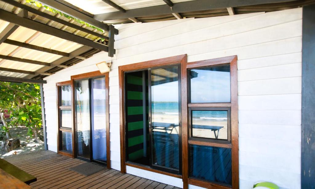 Balcony/terrace, Camp Soteria Resort:Pacific Ocean on your doorstep in San Agustin (Surigao del Sur)