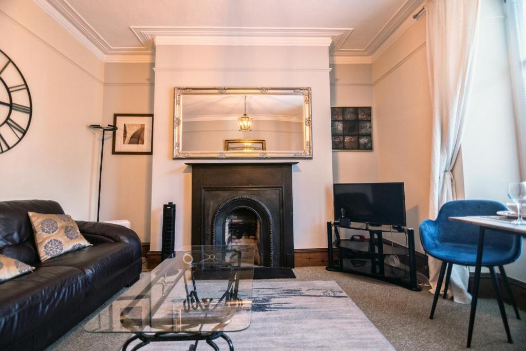 SUMMIT Apartment - Cozy Aberdeen West End Flat Prime Location - Perfect for Short or Long stay - 1 bedroom, Aberdeen