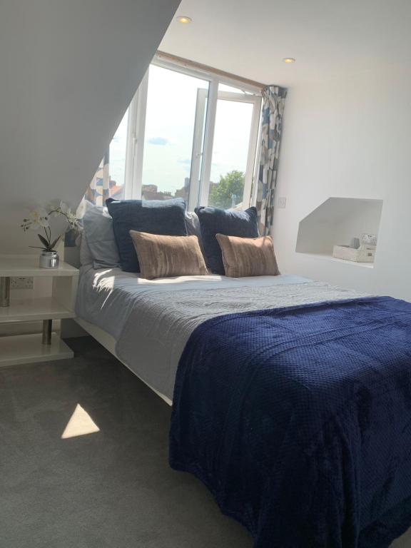 Cosy Studio Apartment in Leigh-on-Sea, Close to Bell Wharf Beach & Adventure Island, Leigh-on-Sea