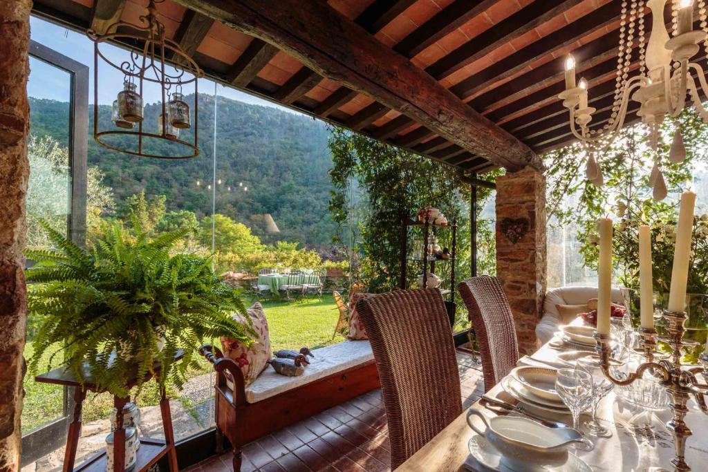Villa Nel Bosco, charming Tuscan Retreat with Private Pool and View - 3