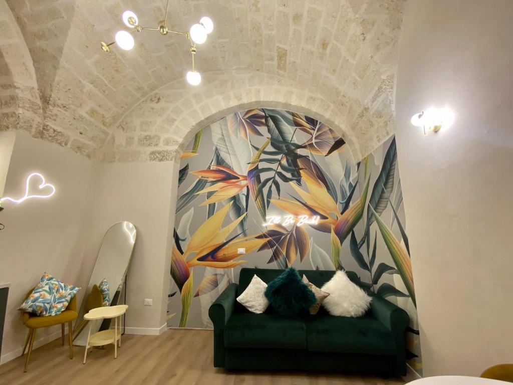 Quiet and stylish - Bari city center, minutes to station, Bari