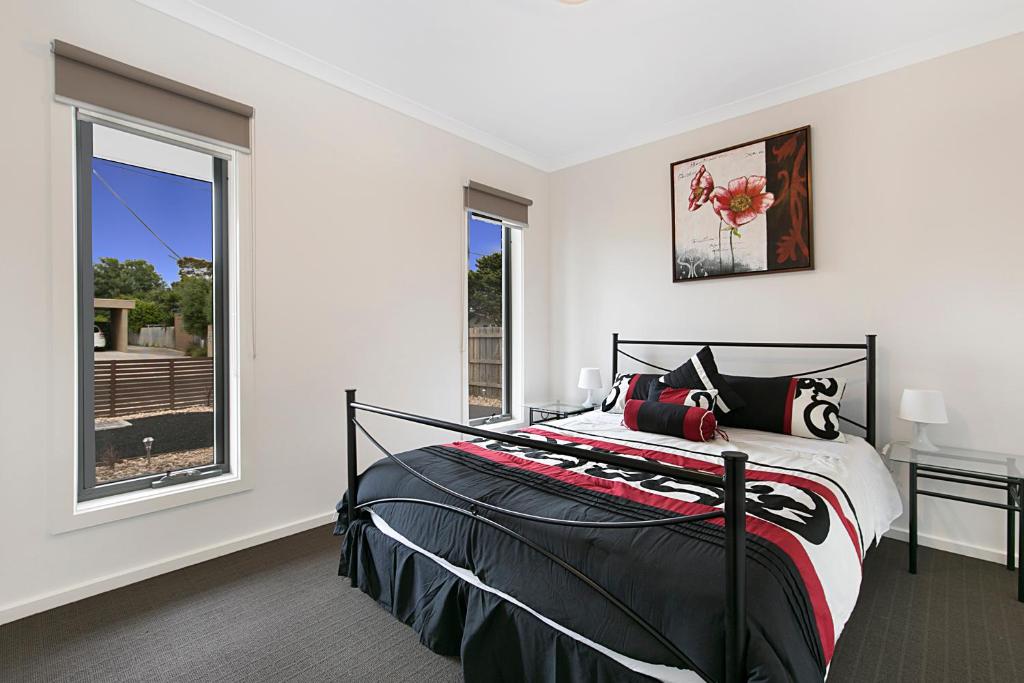 Palm Grove Beach House Dromana photo