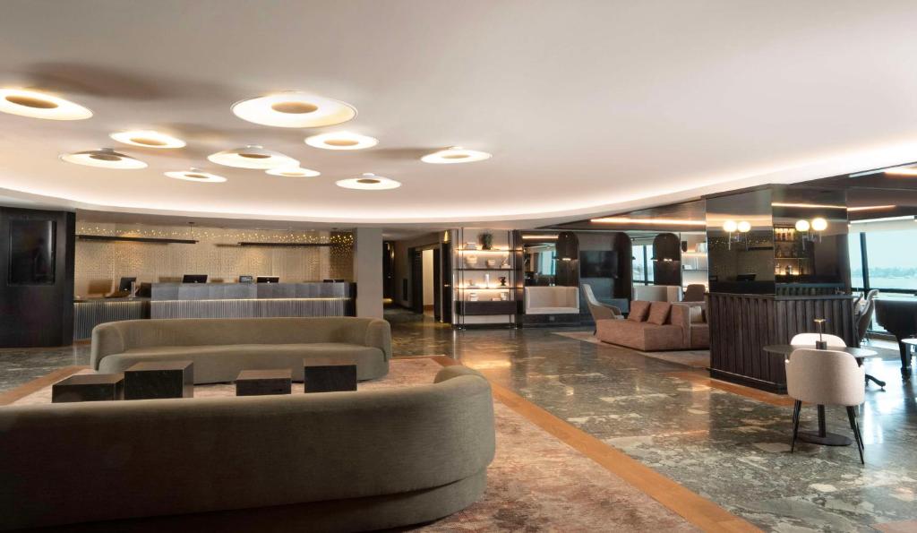 Hilton Mexico City Airport - 5