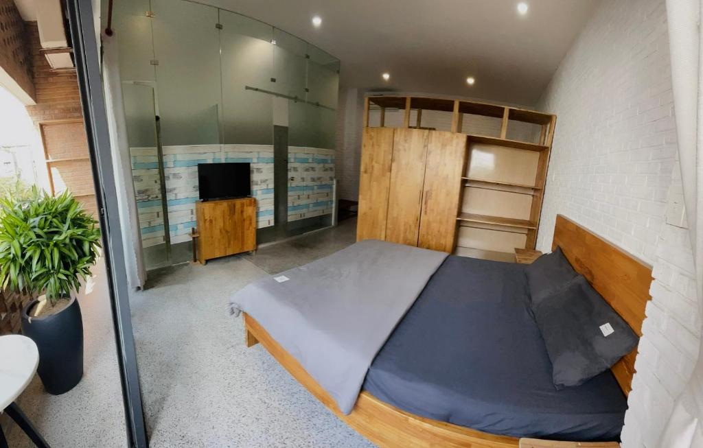 Ami Foreign Center DaNang &#8211; Large Balcony &#038; Large Window