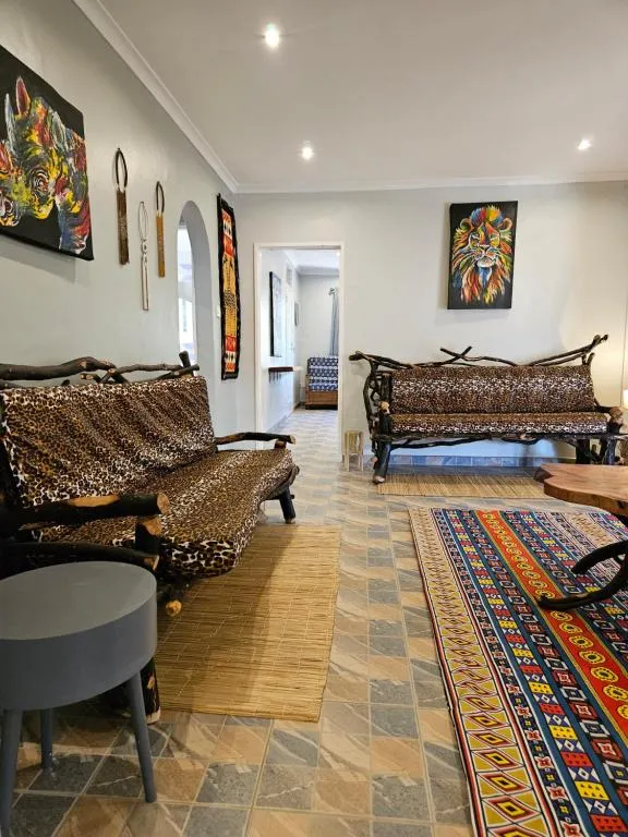StoneWoodGrey, hotel in Harare