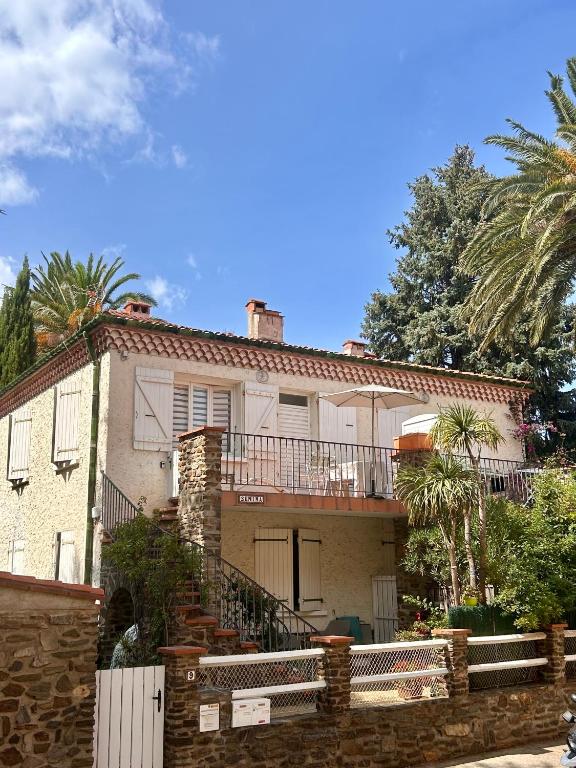 Réf- Casa Douy Appartement Unique! Au centre historique with 2 bedrooms and terrace - 4