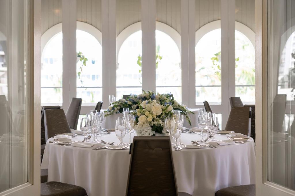 Banquet hall