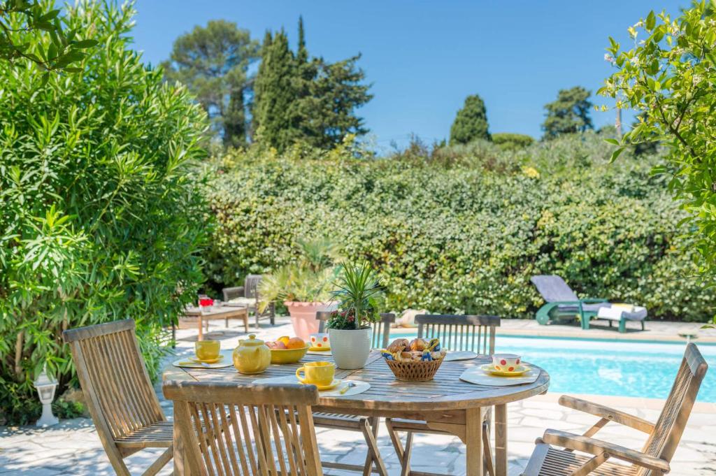 Villa Mas des Fleurs by Villa Plus - 3