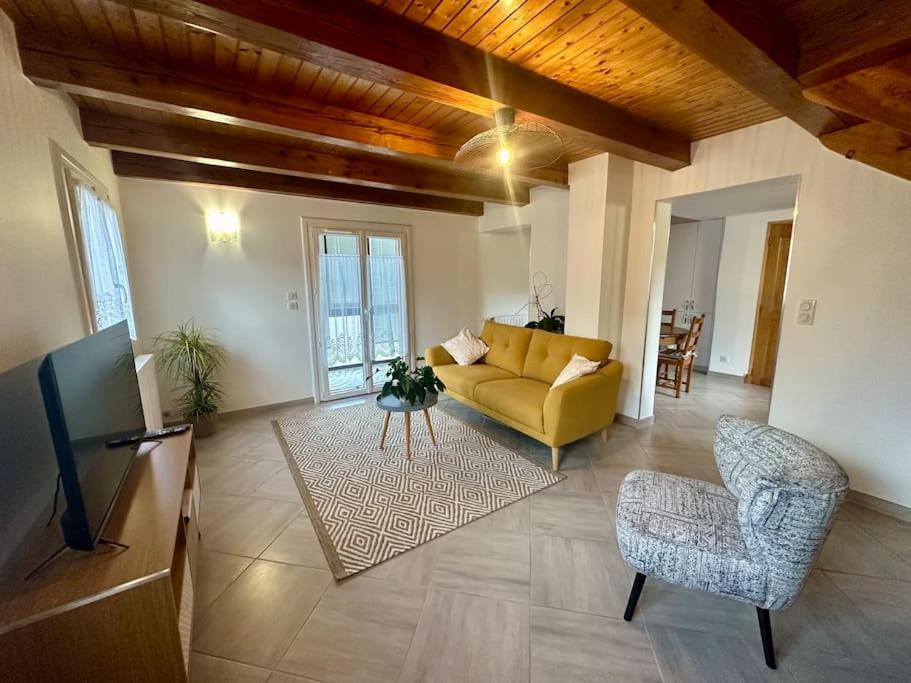 Jolie maison entièrement rénovée à la montagne - 1