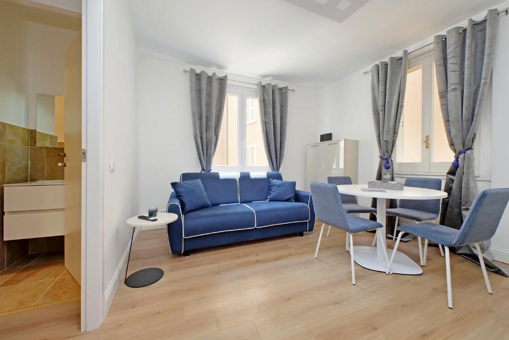 MM Luxury Apartment - 2