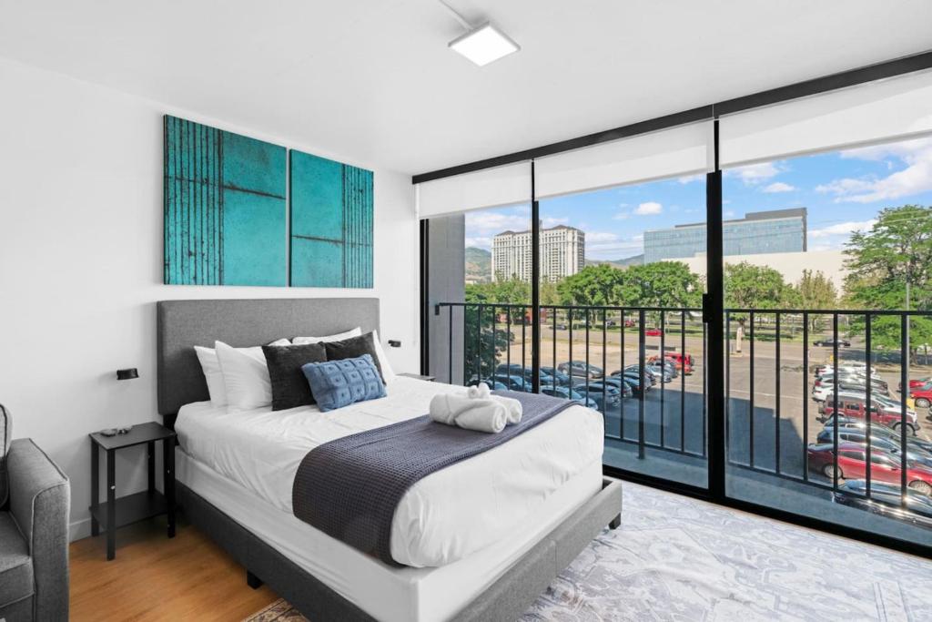 SP DT Stylish Studio Gym View, Salt Lake City