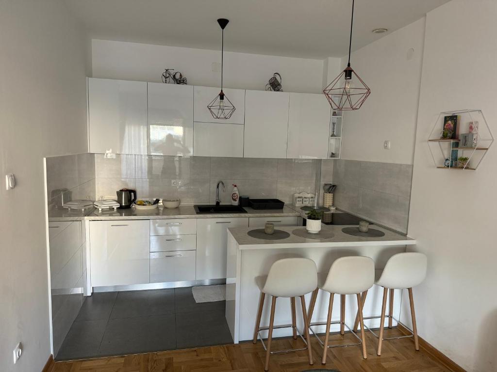 Harmony Suite - 2