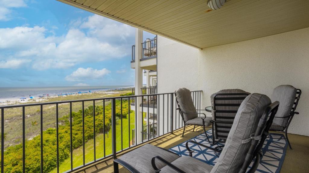 Ocean Views, Complex Pool, Balcony, Hilton Head Island