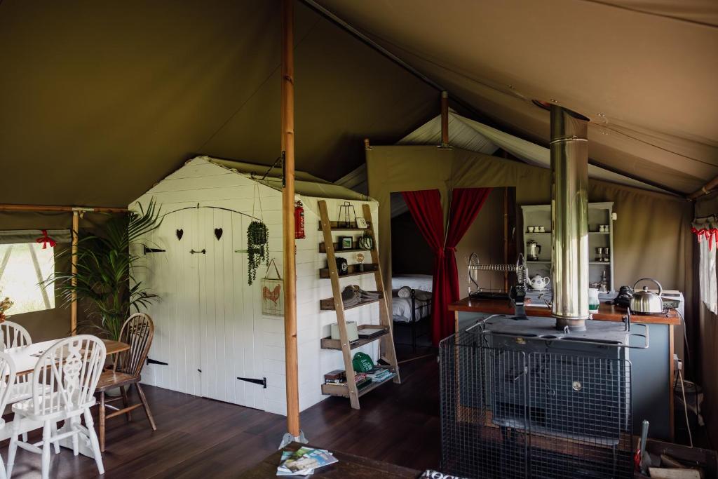 Seven Hills Hideaway - Three Bedroom, Llanvetherine