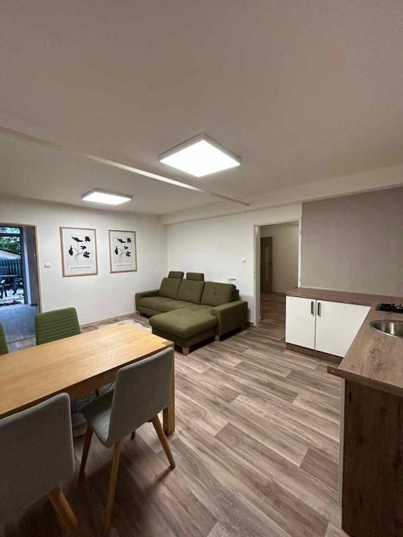 PATY apartmán, Haniska