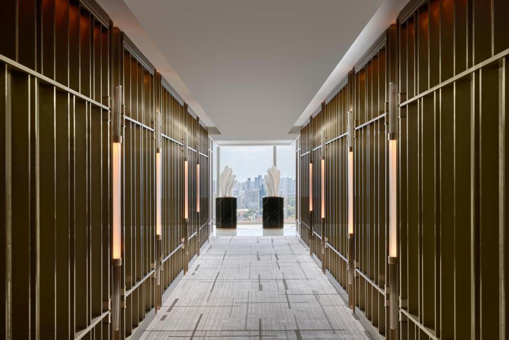 Hotel Featured Image