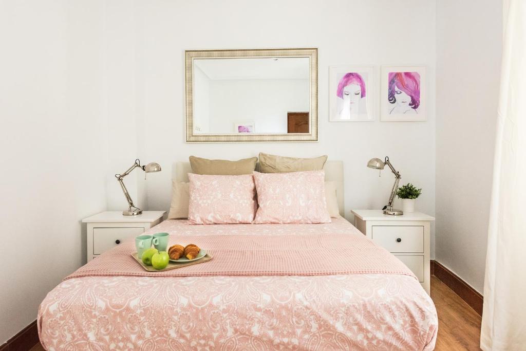 Apartamento totalmente equipado en el centro de Madrid, Мадрид