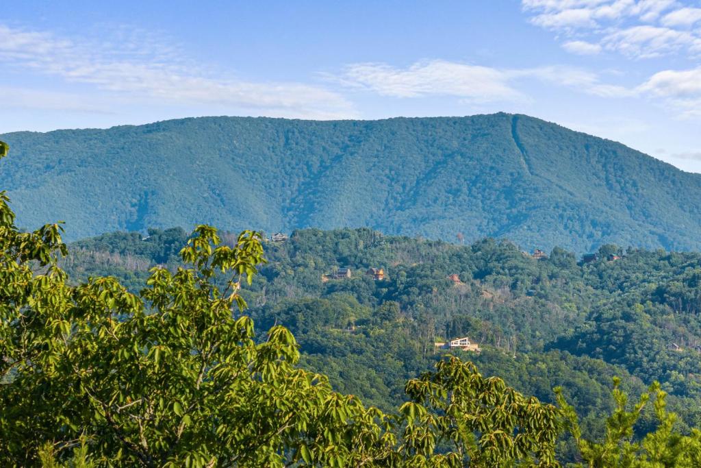 Evergreen Escape, Sevierville