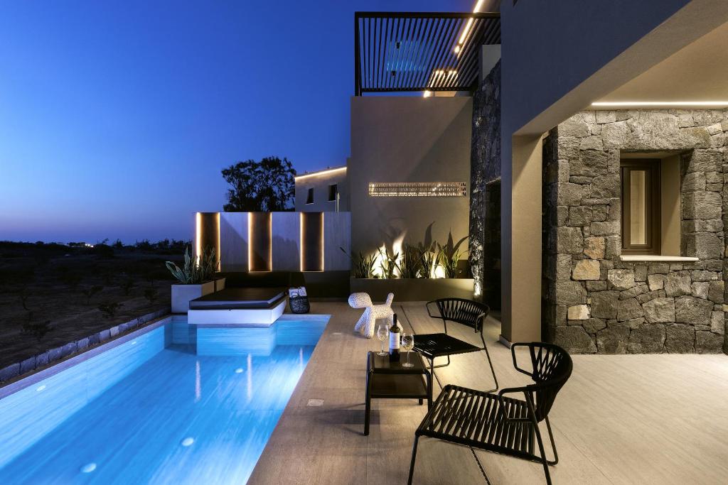 Hidden Hills, Mesariá