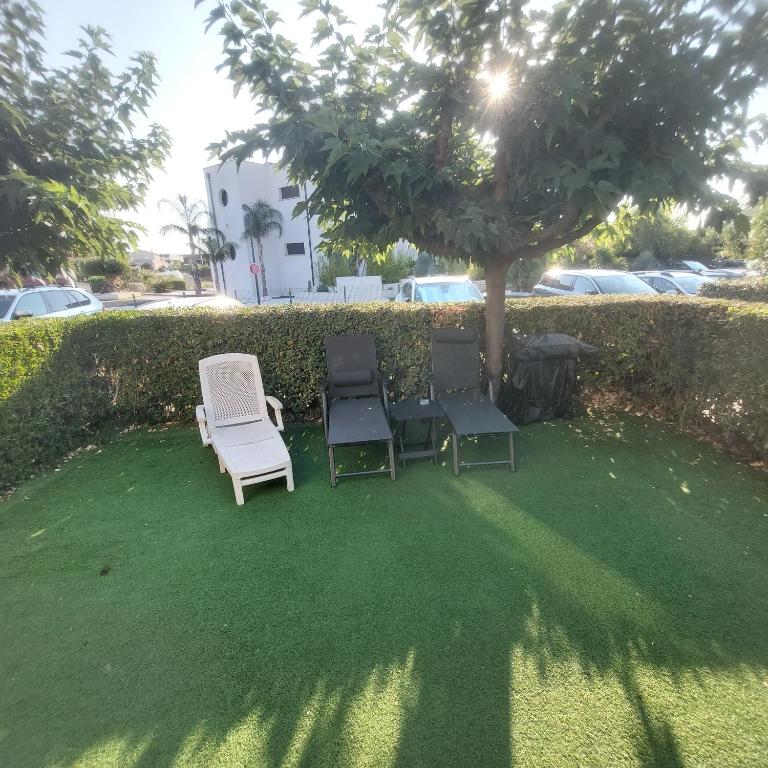 Chaleureuse Maison climatisée & wifi avec piscine à 5mn de la plage - 2