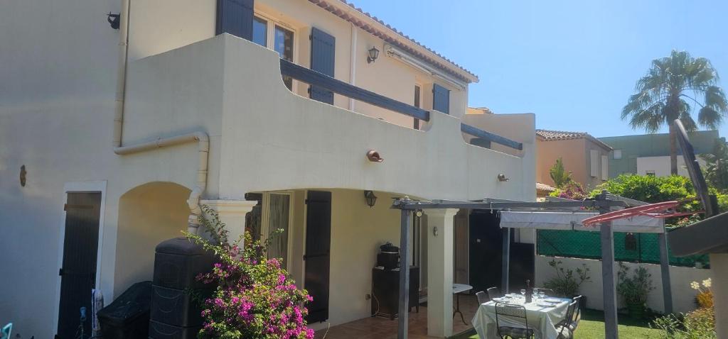 Villa Climatisée de 2à 10 personnes Piscine privée 3km MER - 5