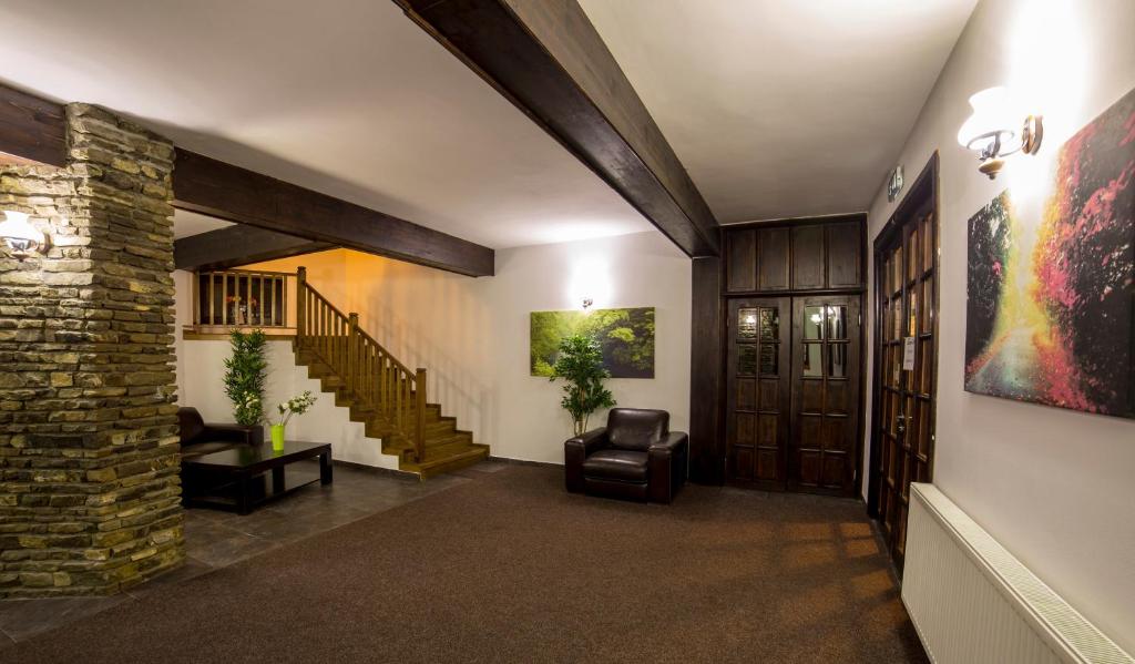 Transylvanian Inn photo