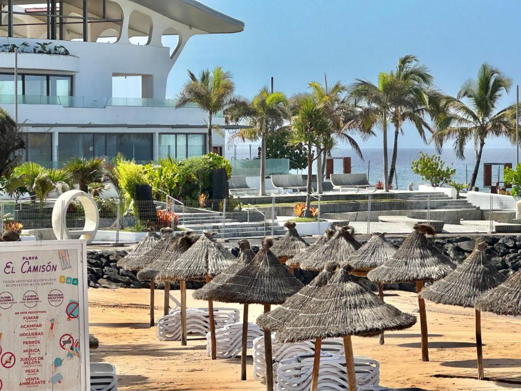 Centro Playa de Las Americas - 1