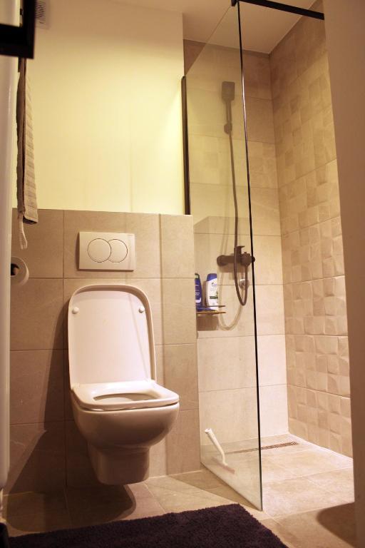 Oasis Residences B - 2