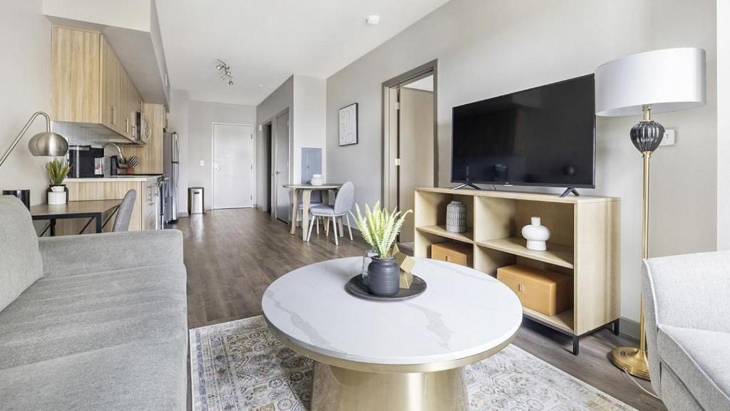 Landing at Bridgetown Lofts - 1 Bedroom in Northwest Portland, Portland